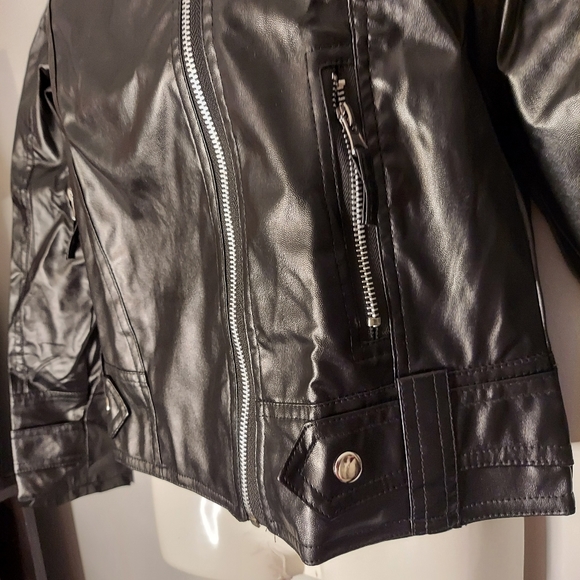 Faux Leather Zip Jacket - Picture 6 of 7